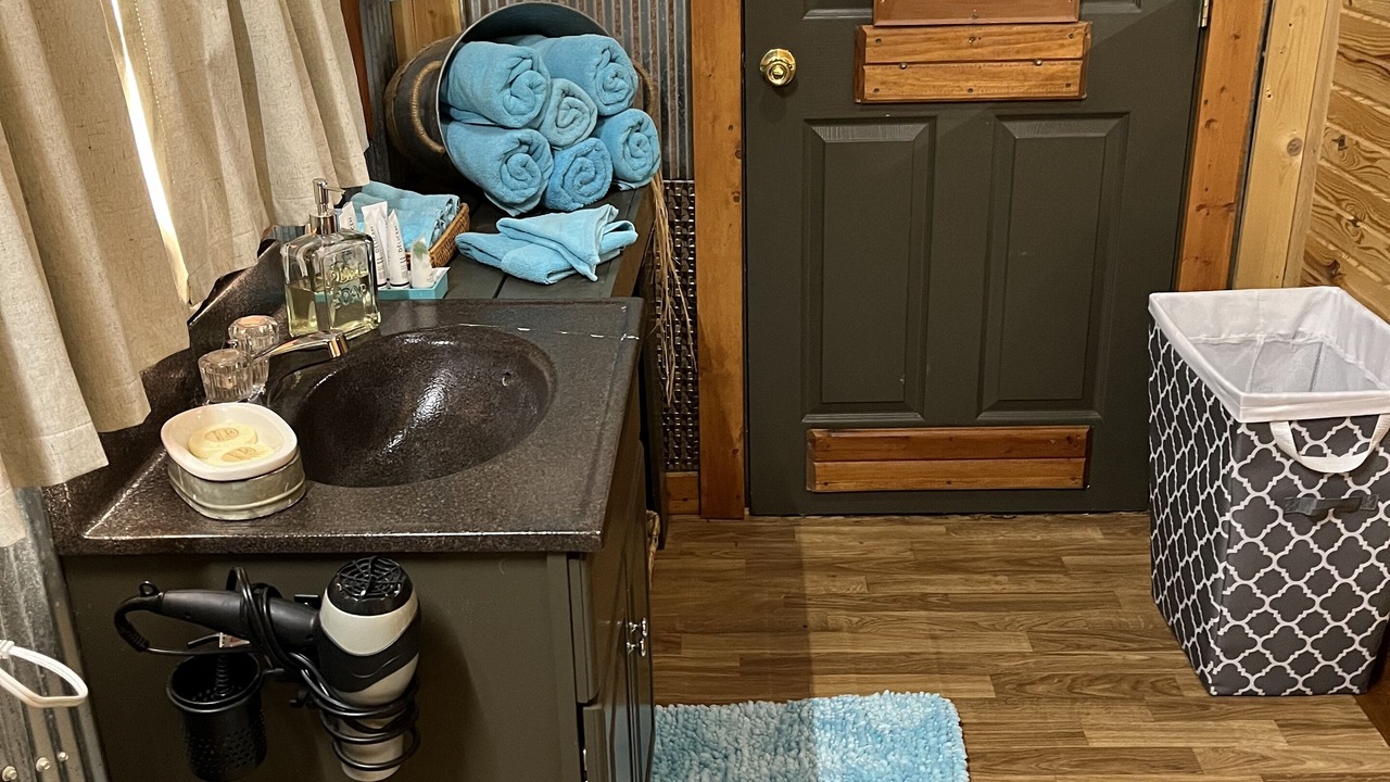Photo of Bathroom in Eminence