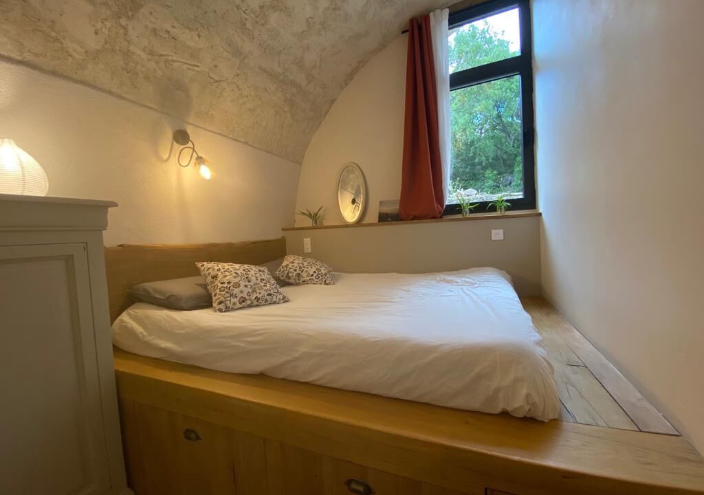 Photo of Bedroom in Junas