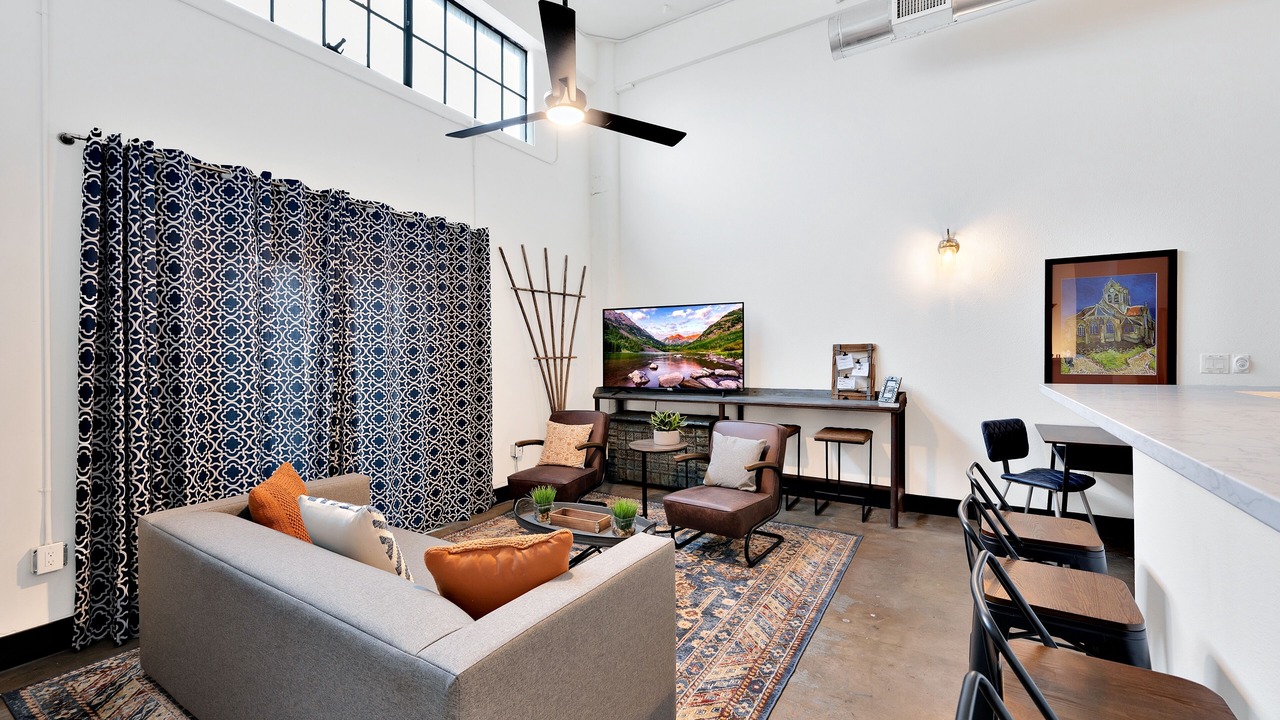 Photo of Livingroom in Brazos