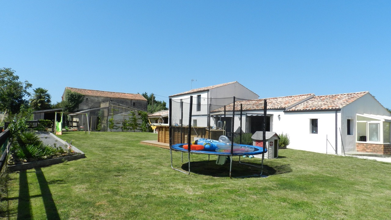 Photo of Others in Apremont