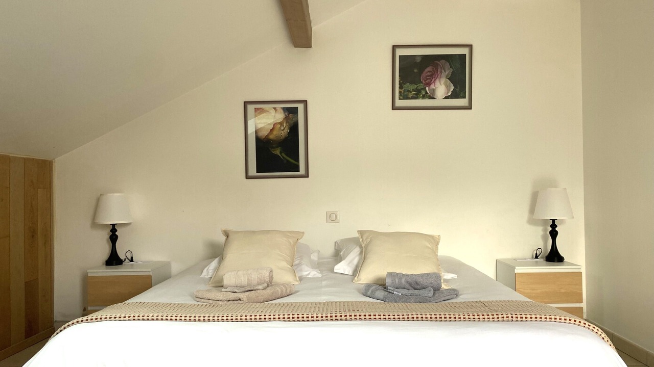 Photo of Bedroom in Proulieu