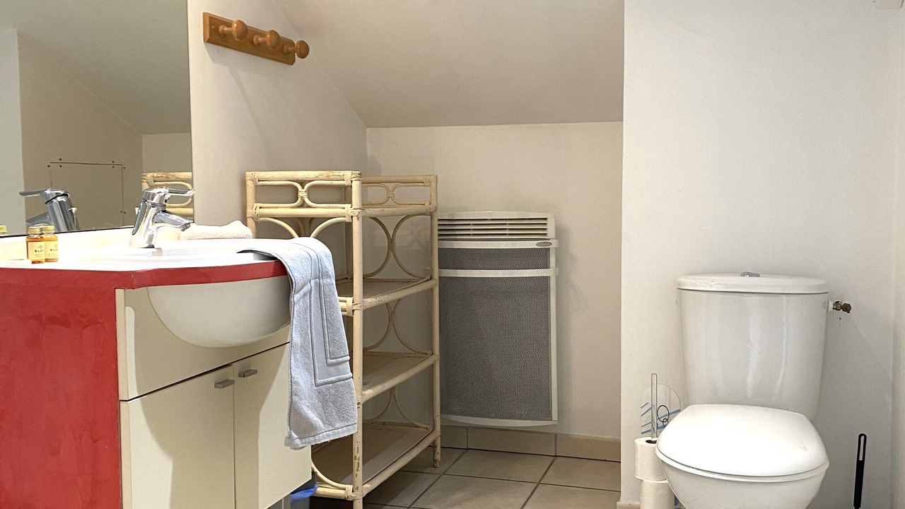 Photo of Bathroom in Proulieu