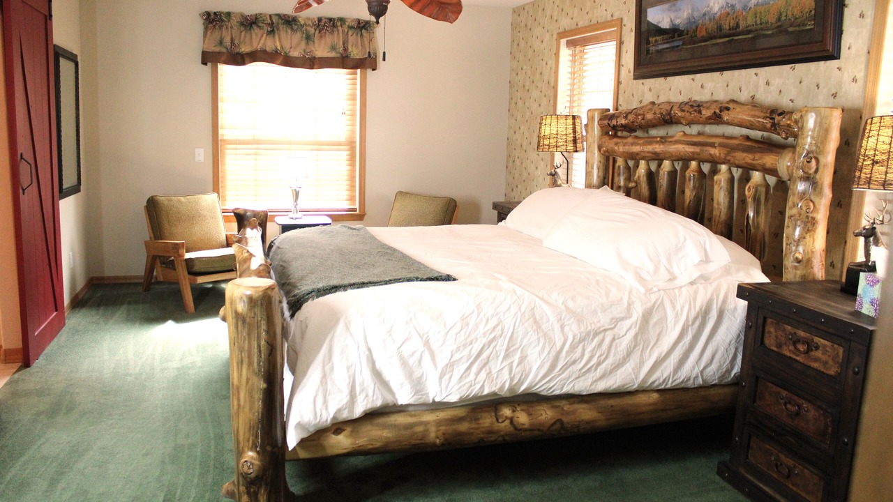 Photo of Bedroom in Heber