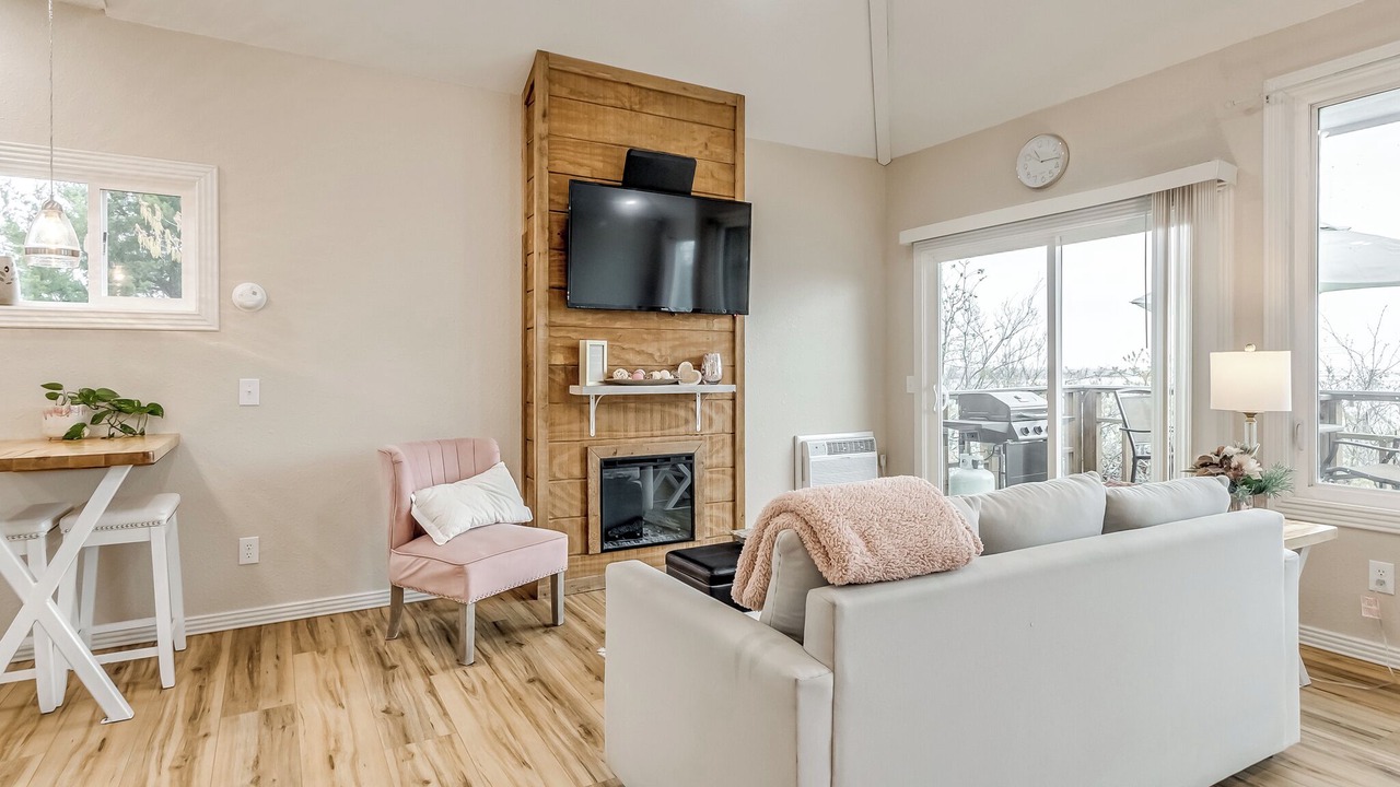 Photo of Livingroom in Longtown