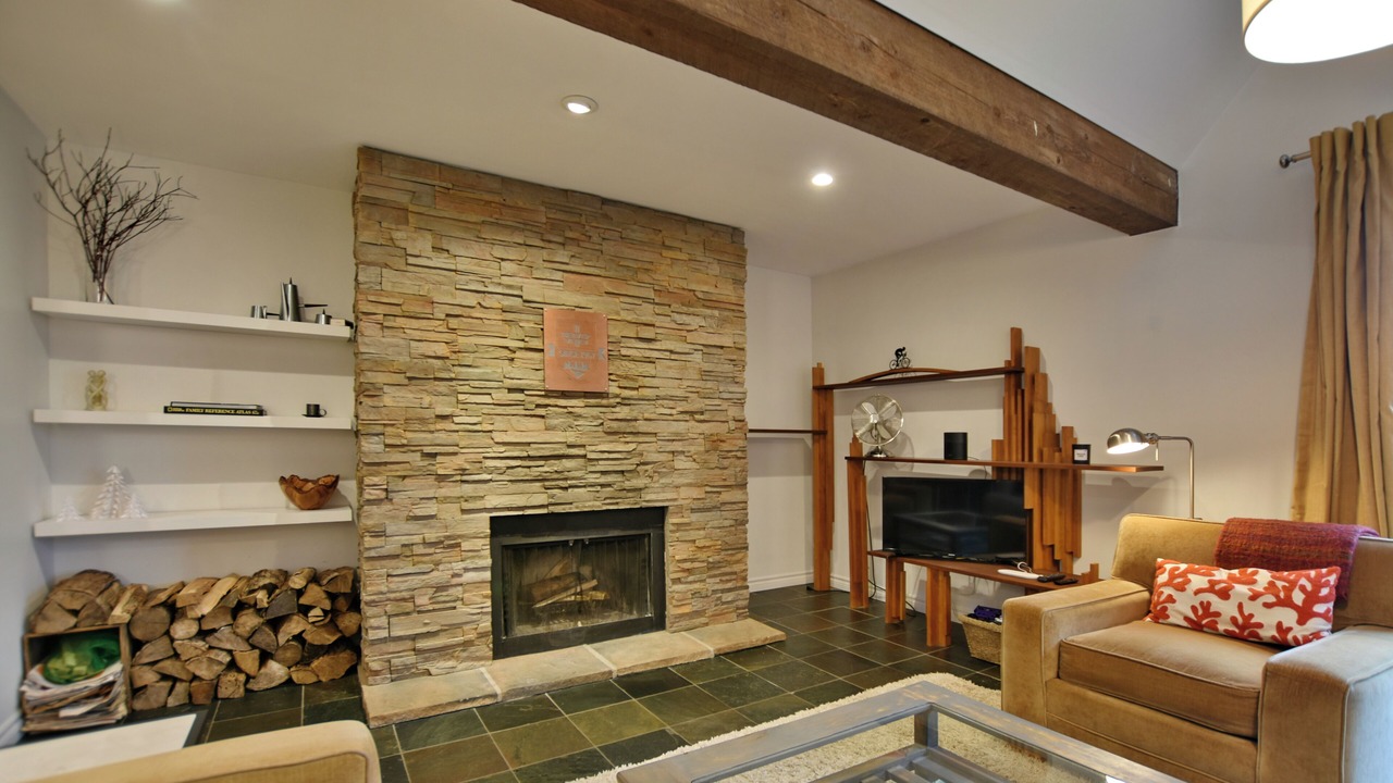 Photo of Livingroom in Markdale