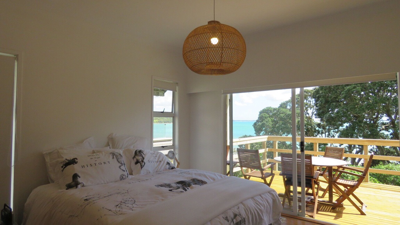 Photo of Bedroom in Coopers Beach