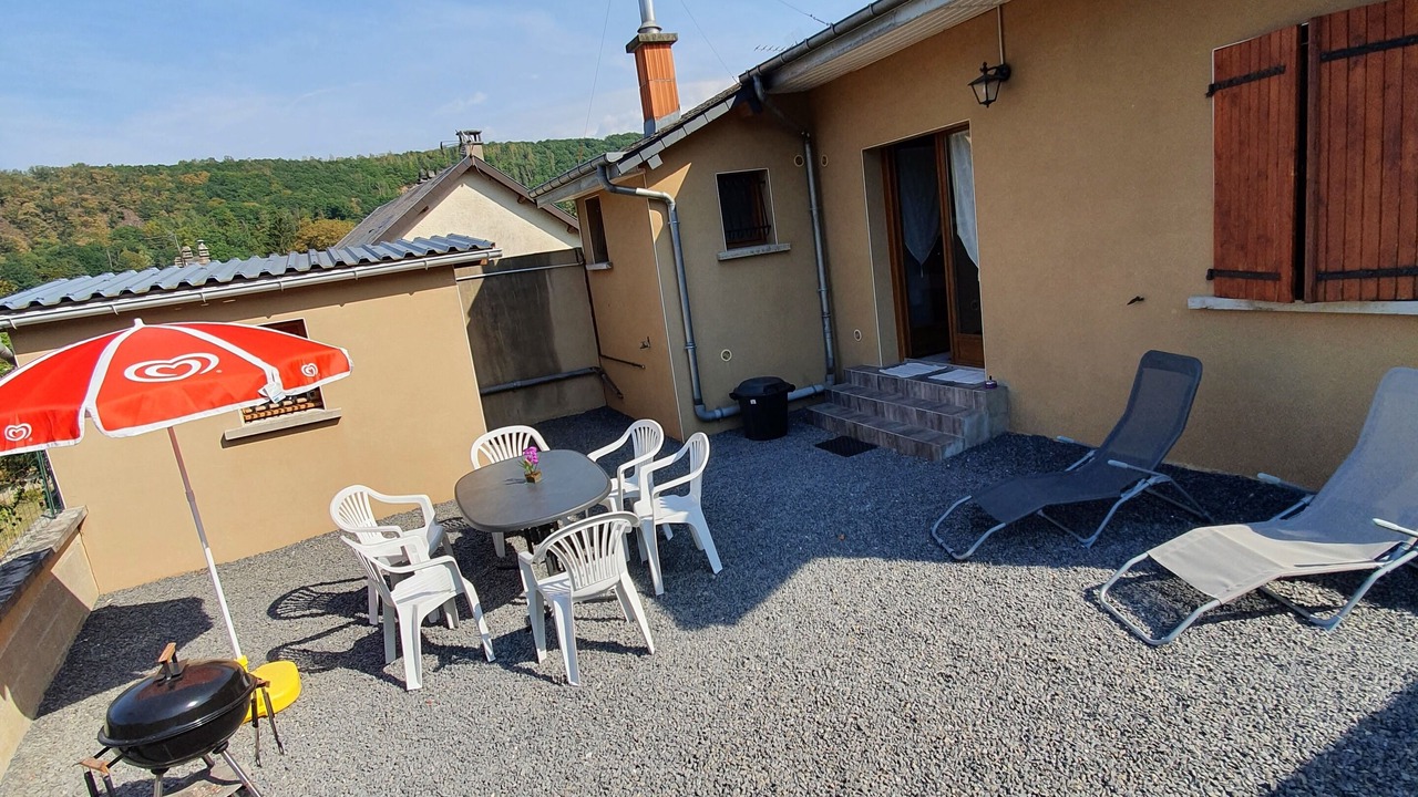 Photo of Outdoor in Fumay