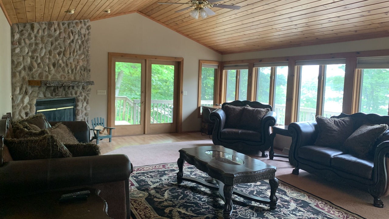 Photo of Livingroom in Town of Webb