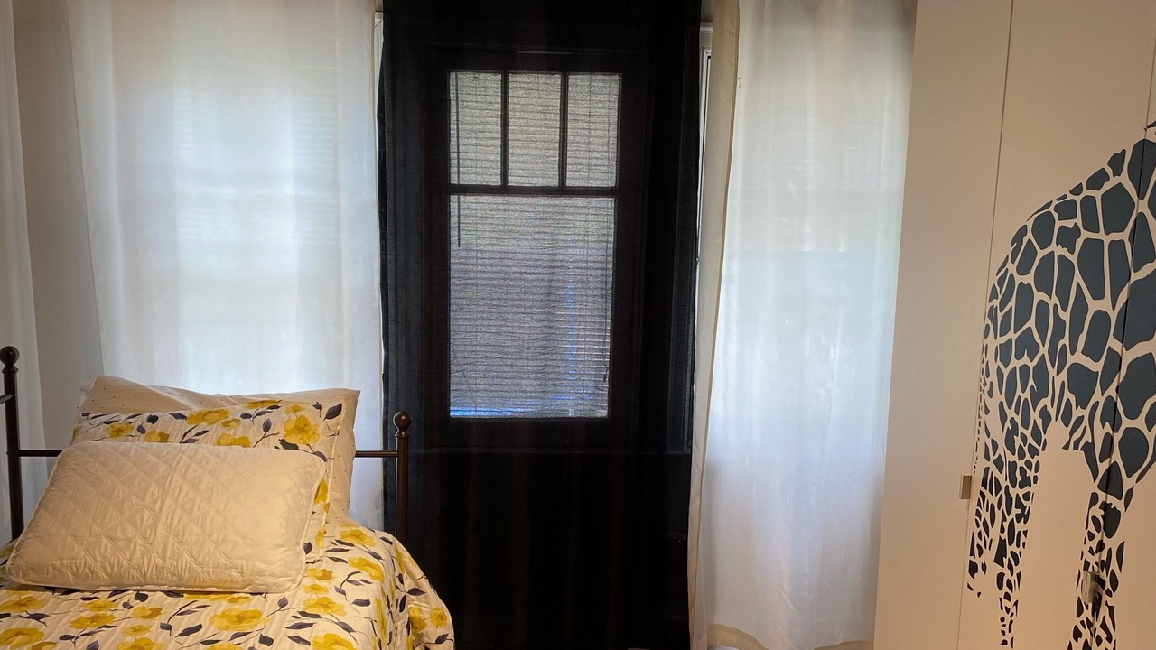 Photo of Bedroom in The Beaches