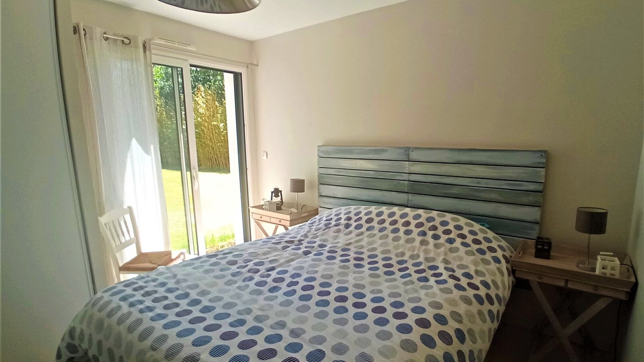 Photo of Bedroom in Saint-Marc-sur-Mer