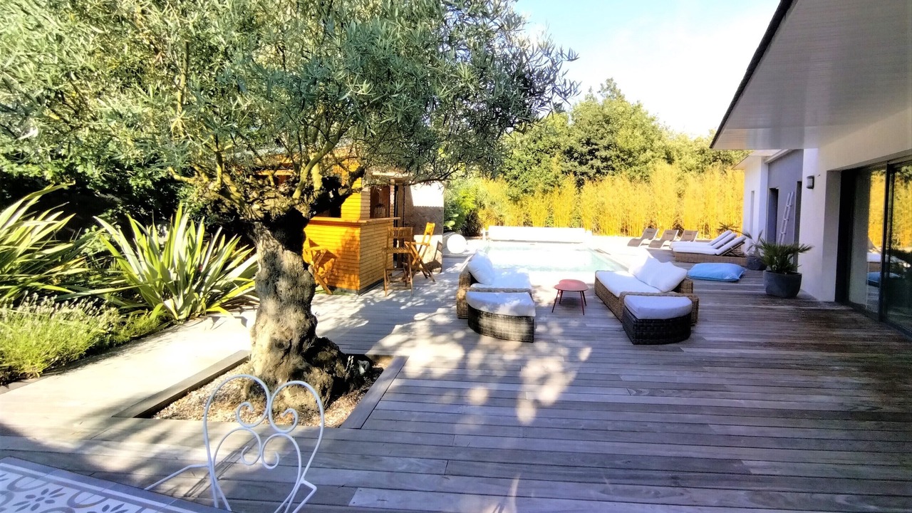 Photo of Patio Balcony in Saint-Marc-sur-Mer