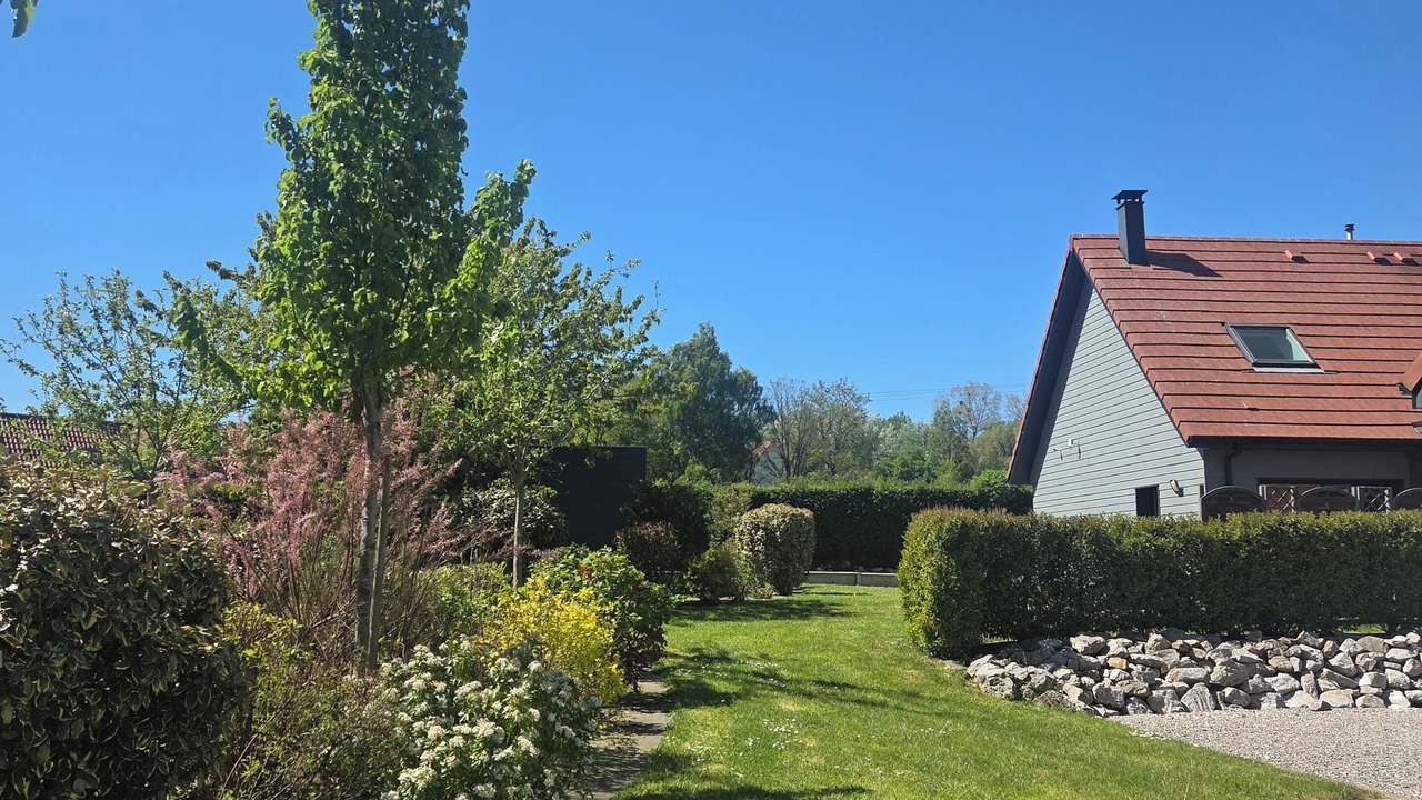 Photo of Outdoor in Carly