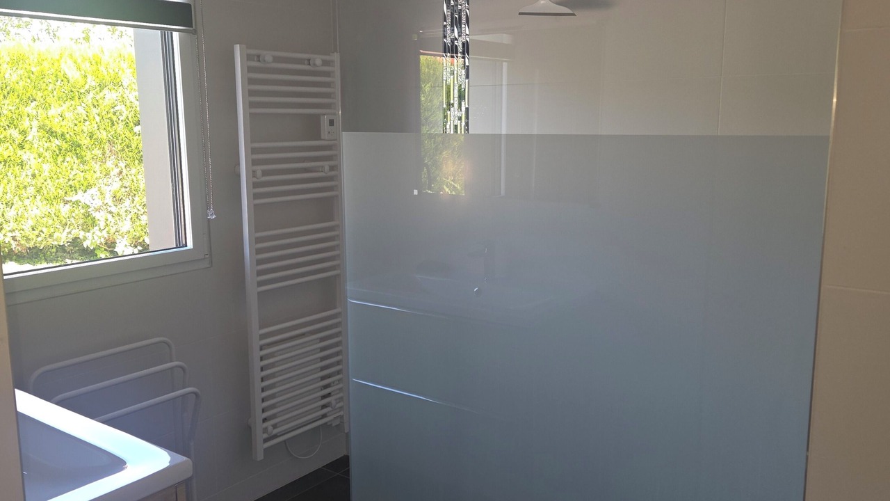 Photo of Bathroom in Carly
