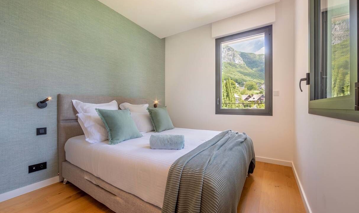 Photo of Bedroom in Veyrier-du-Lac