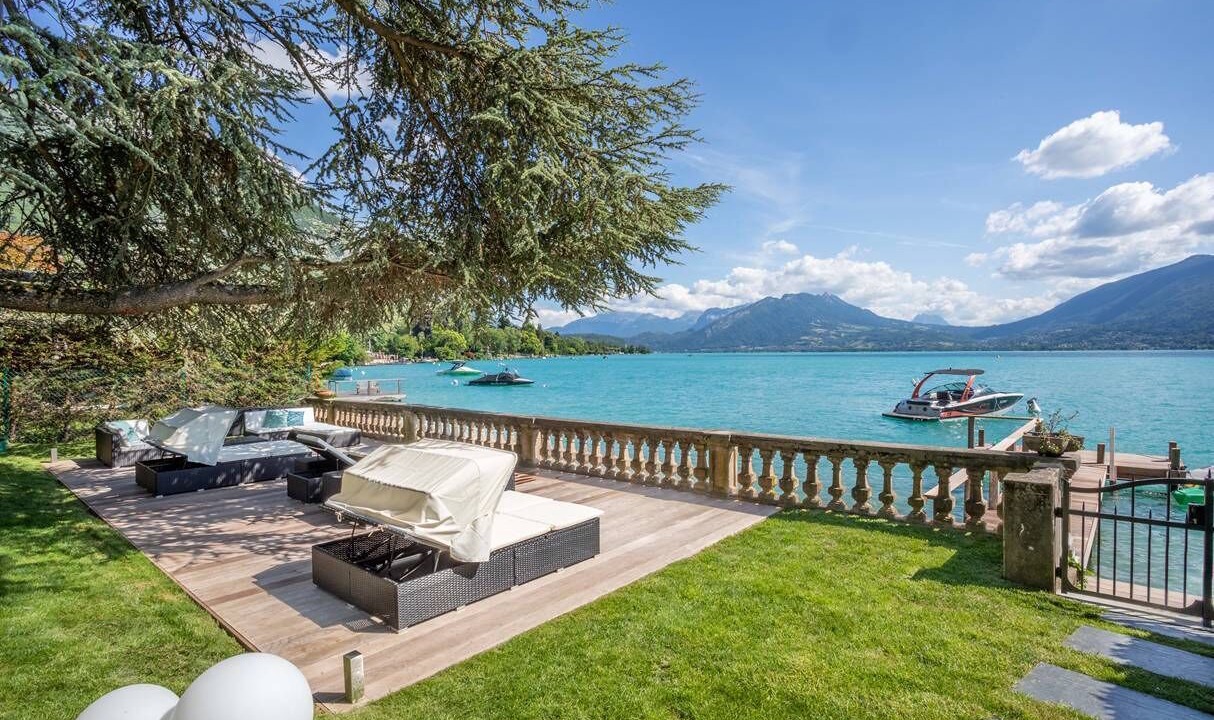 Photo of Patio Balcony in Veyrier-du-Lac
