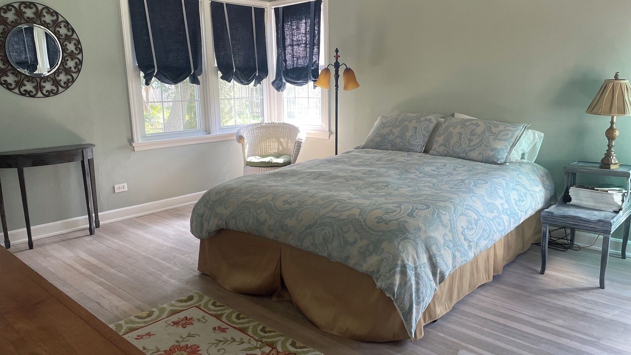 Photo of Bedroom in Bay Area