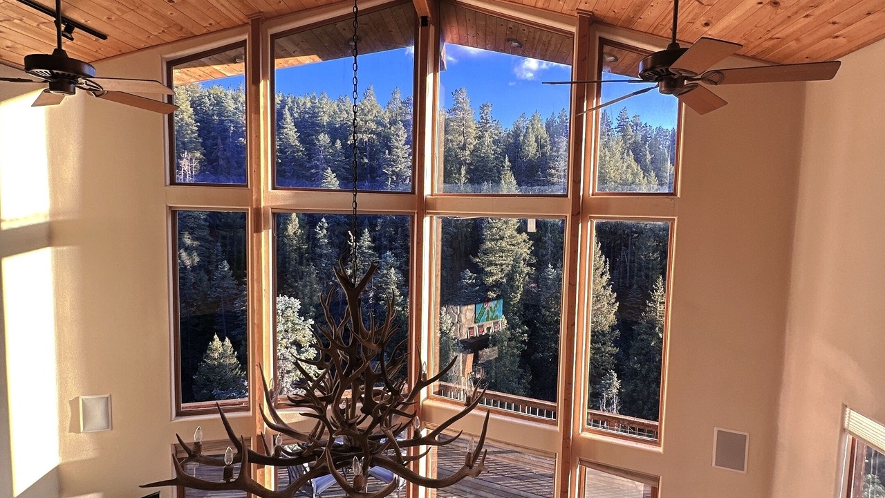 Photo of Livingroom in Los Ojos