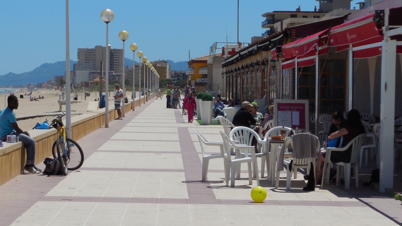 Photo of Others in Daimuz