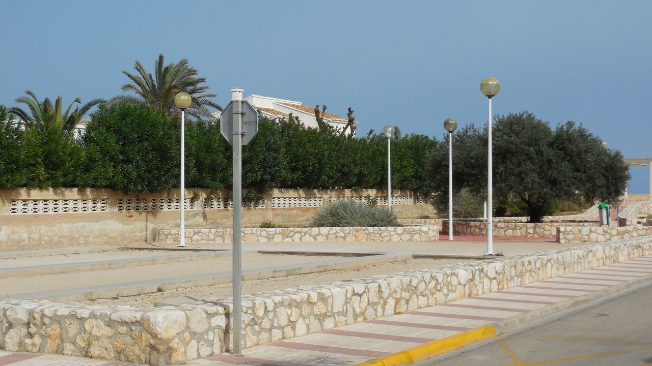 Photo of Others in Daimuz