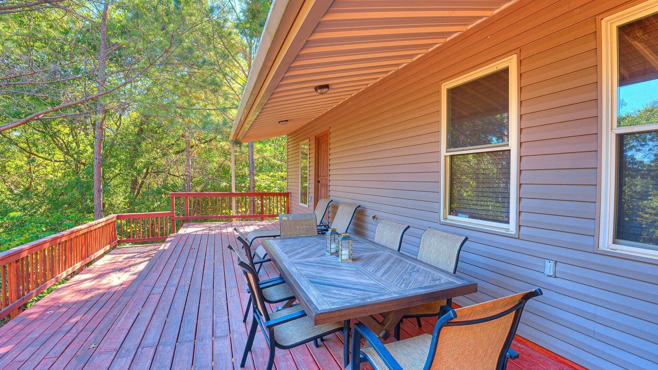 Photo of Outdoor in Hoyt