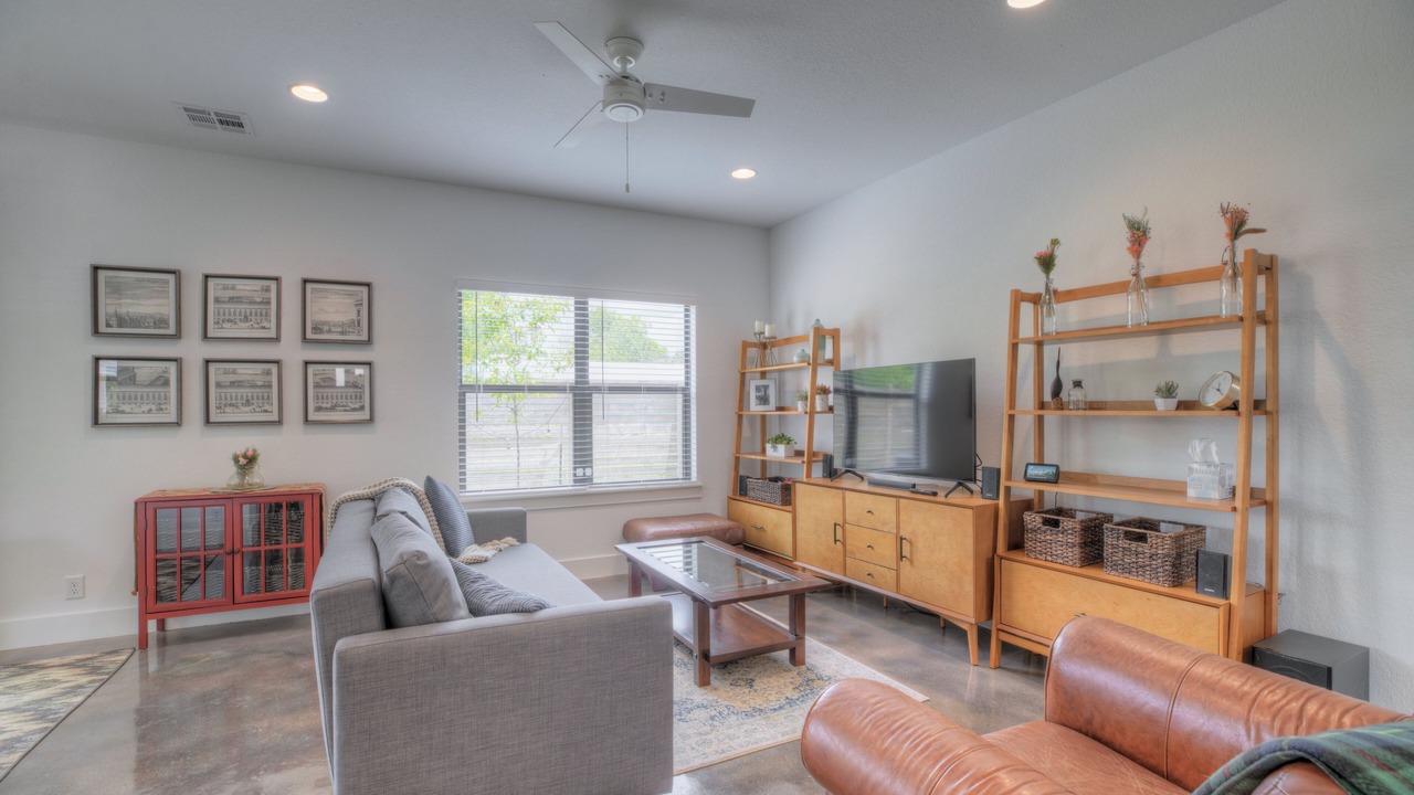 Photo of Livingroom in Denver Heights