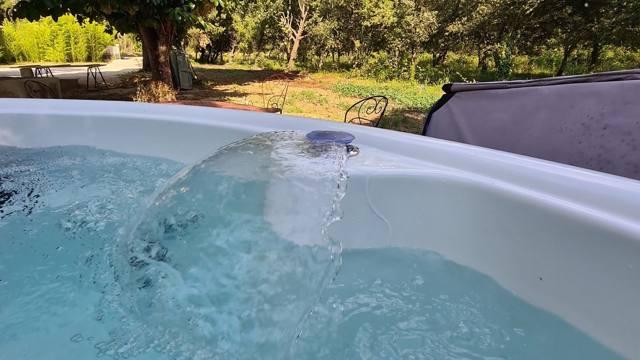 Photo of Outdoor in Loriol-du-Comtat