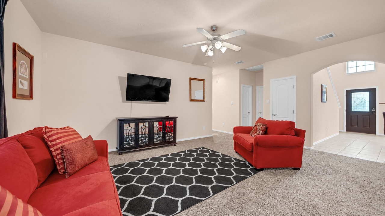 Photo of Livingroom in Baytown