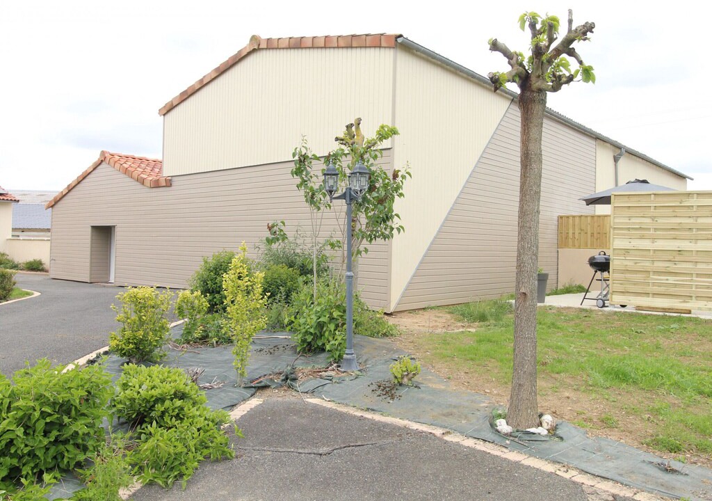 Photo of Buildings in Nueil-sur-Layon