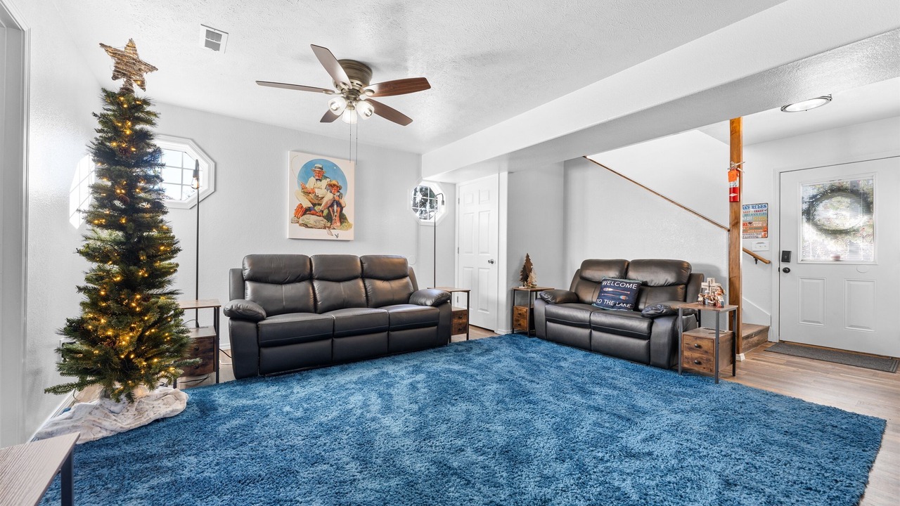 Photo of Livingroom in Indian Point