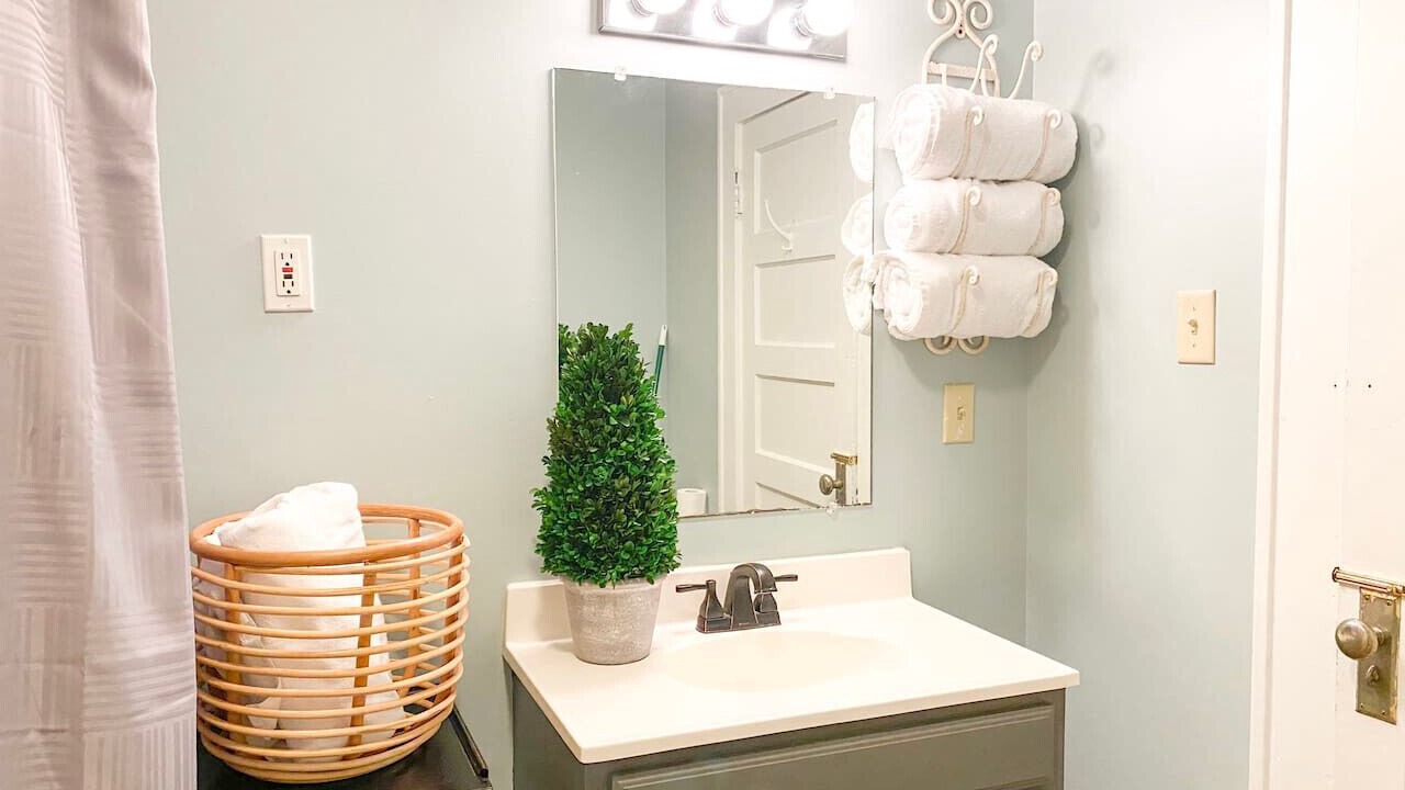 Photo of Bathroom in Mountain View
