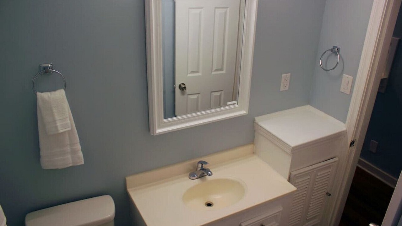 Photo of Bathroom in Tougaloo