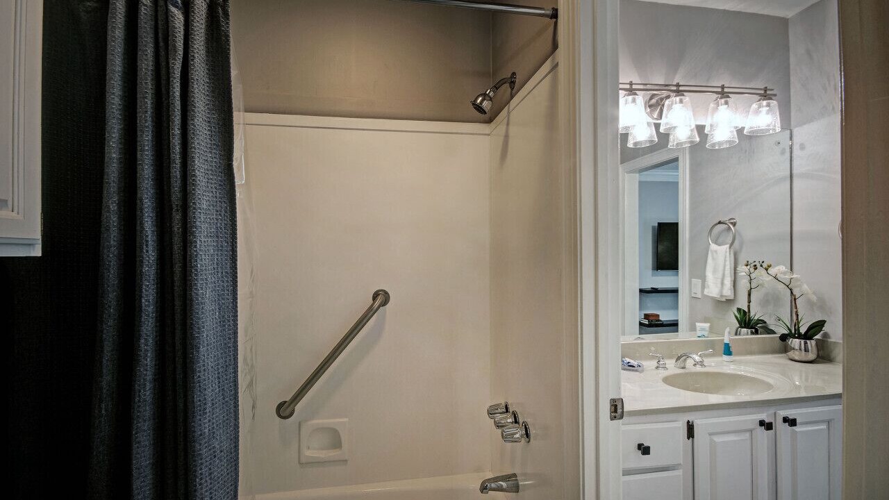 Photo of Bathroom in Tougaloo