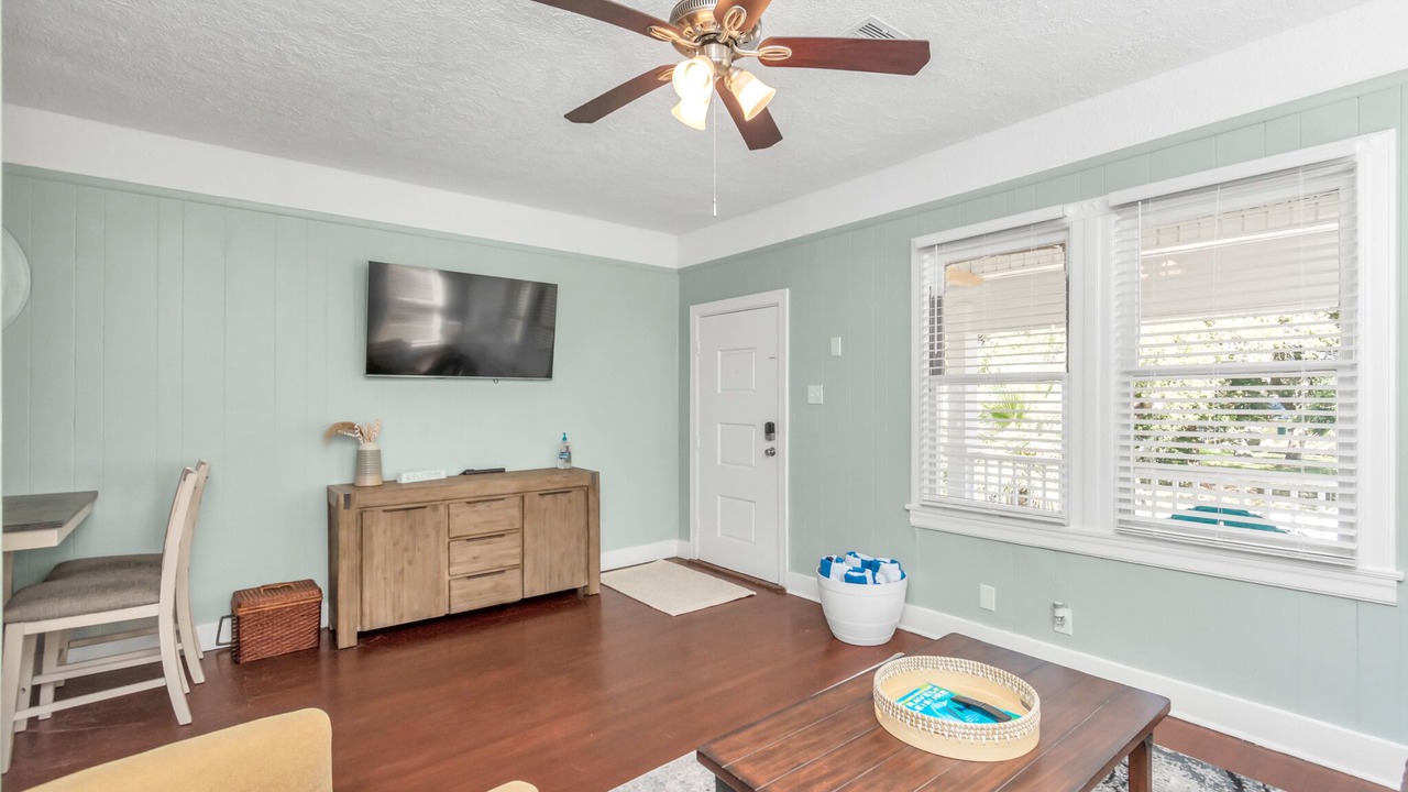 Photo of Bedroom in San Jacinto