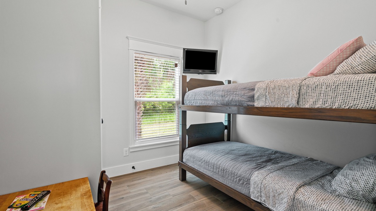 Photo of Bedroom in Tarpon Springs