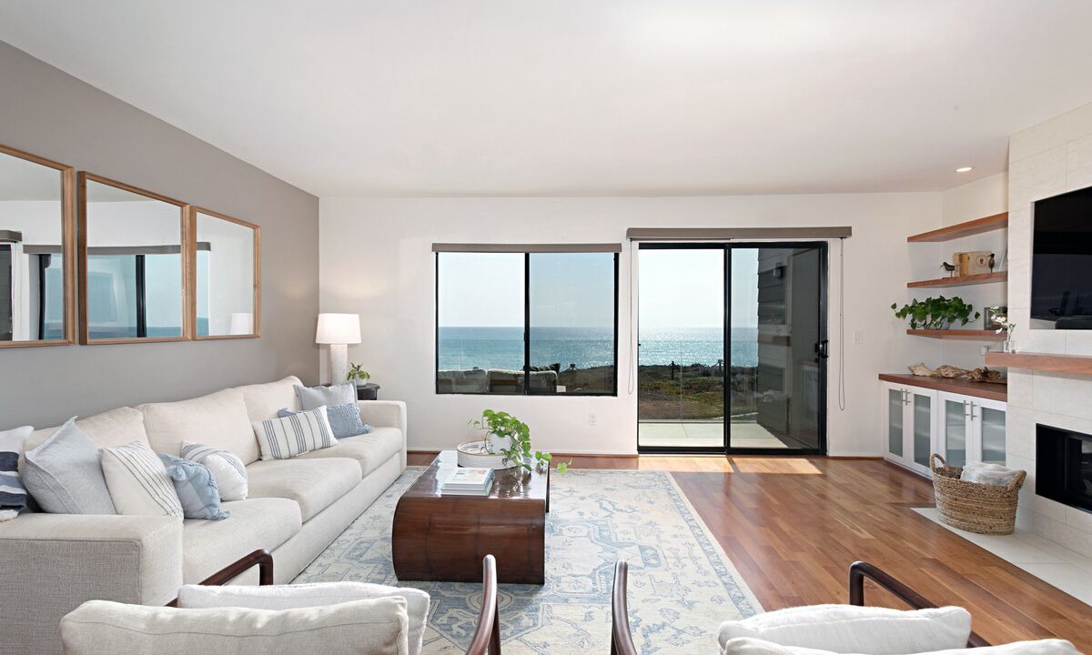 Photo of Livingroom in Solana Beach