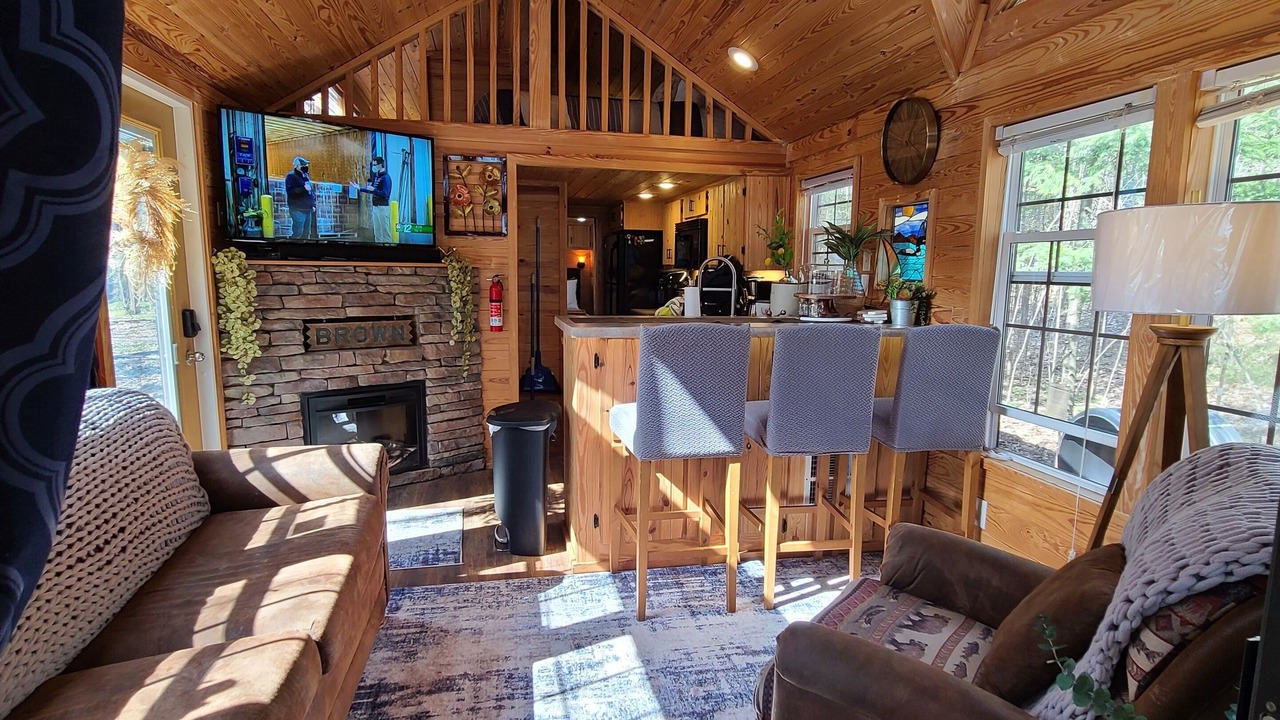 Photo of Livingroom in Conover