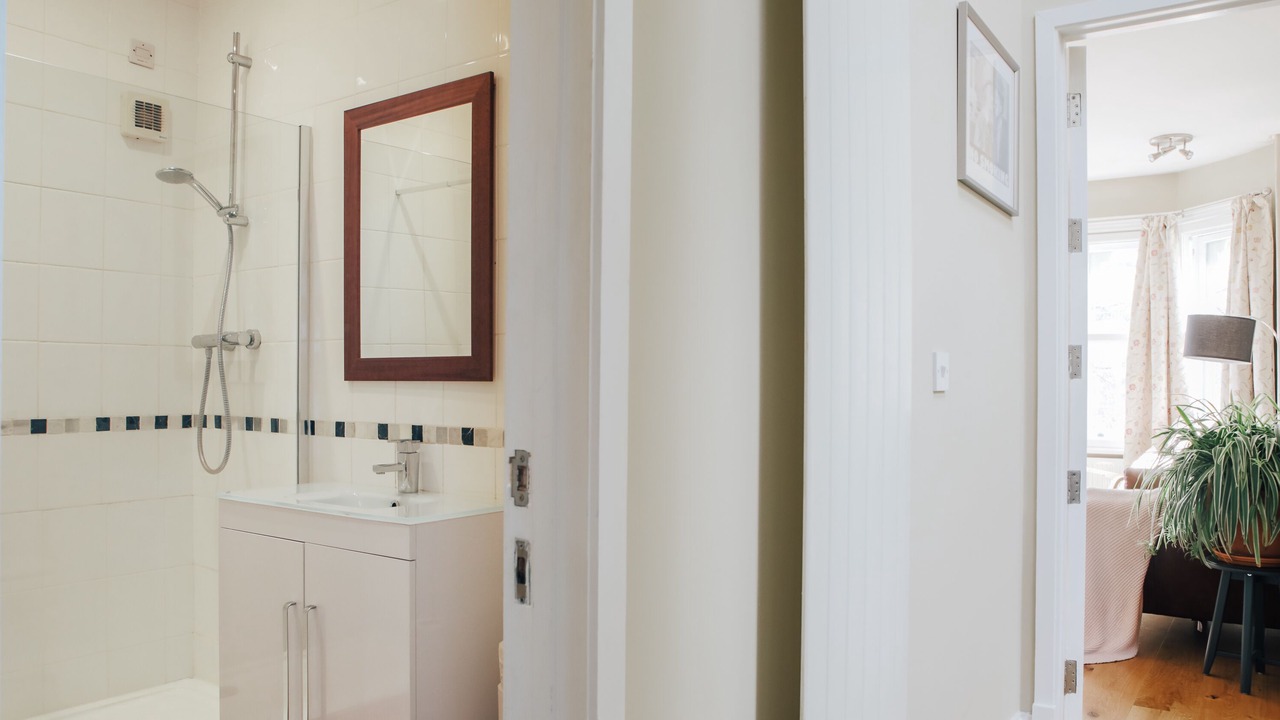 Photo of Bathroom in Pontcanna