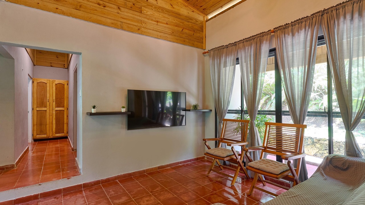 Photo of Others in Abreu