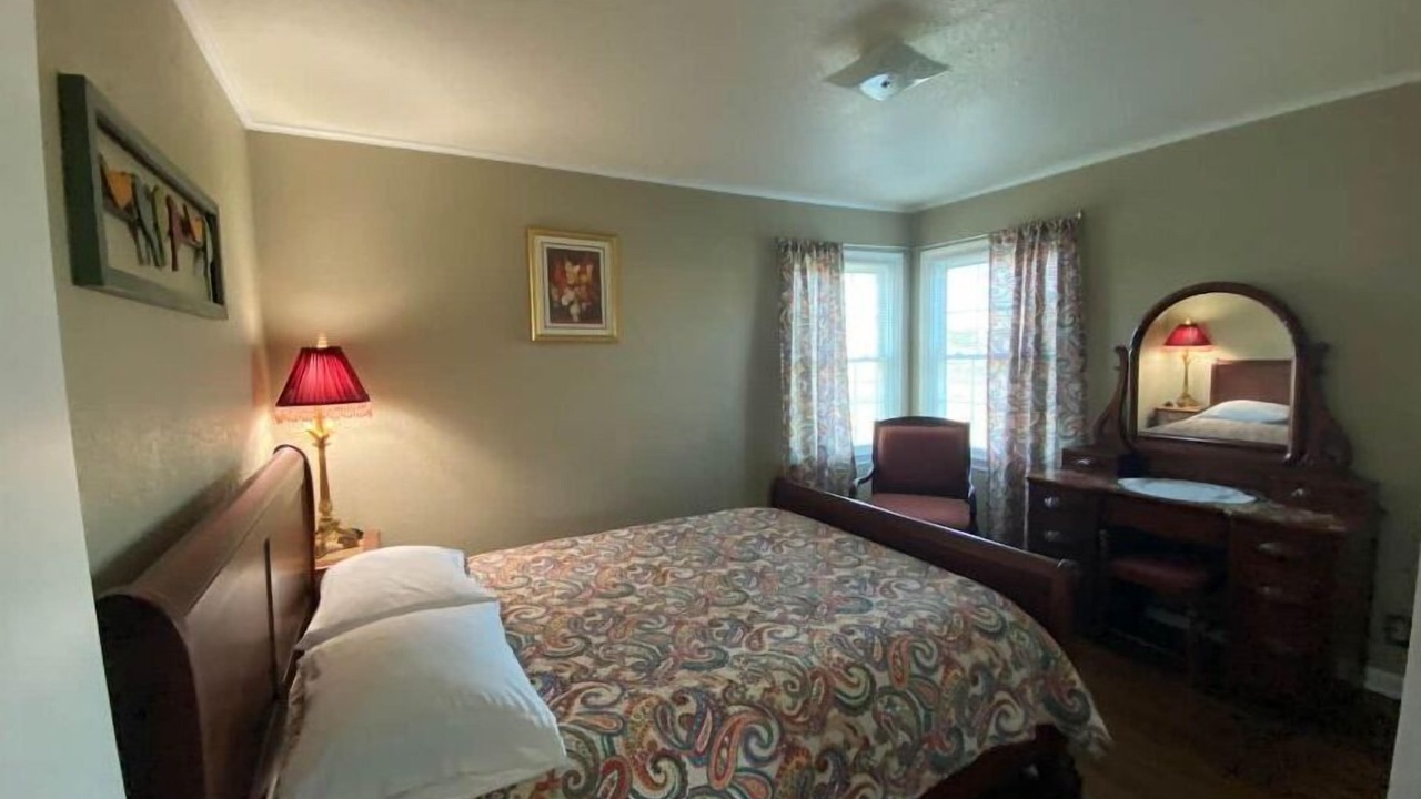 Photo of Bedroom in Kiefer