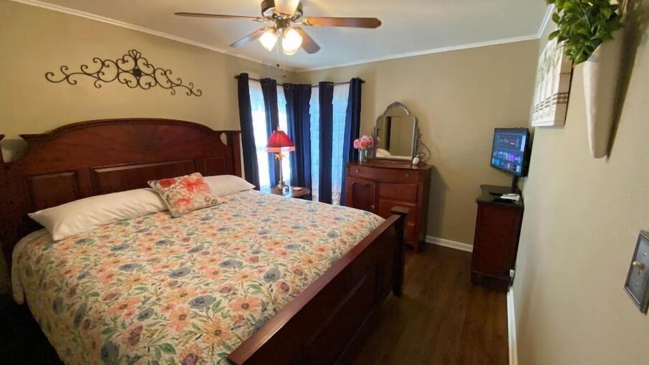 Photo of Bedroom in Kiefer