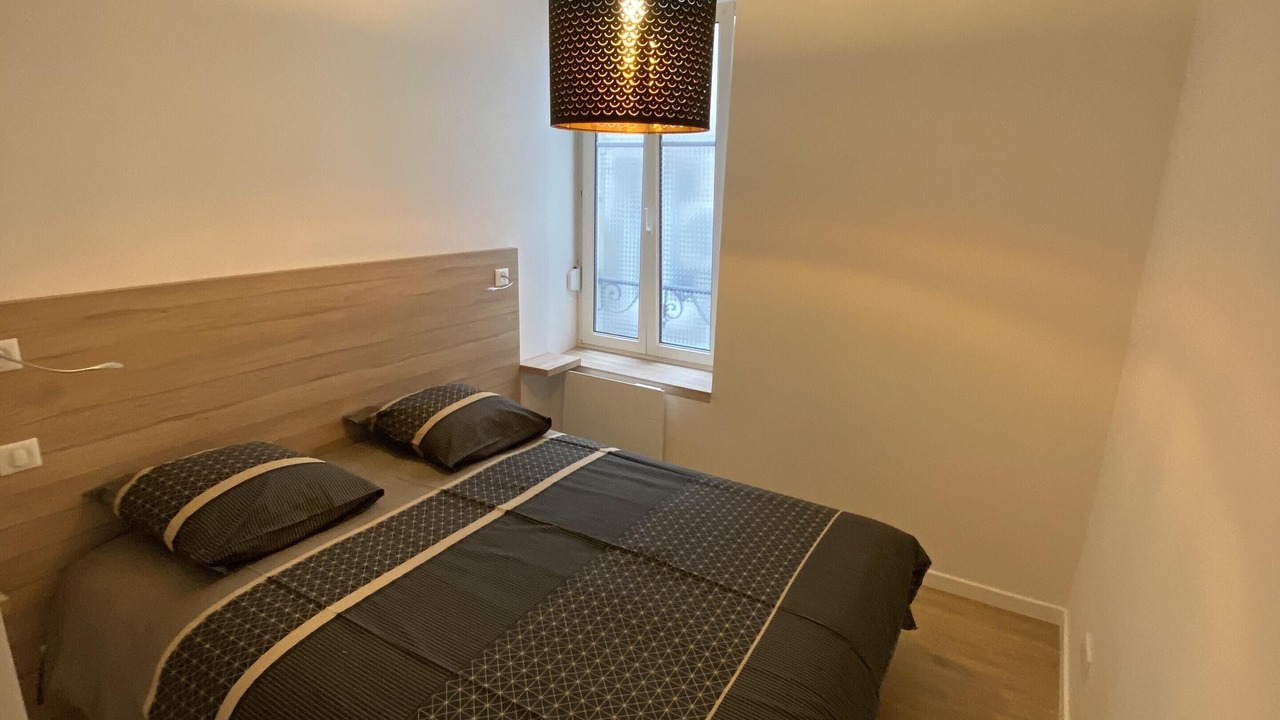 Photo of Bedroom in Contrexeville