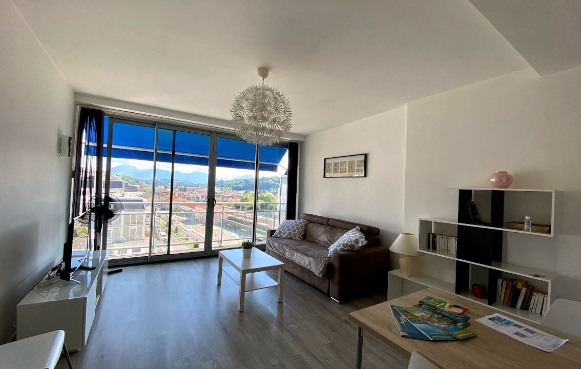 Photo of Livingroom in Aix-les-Bains City Center