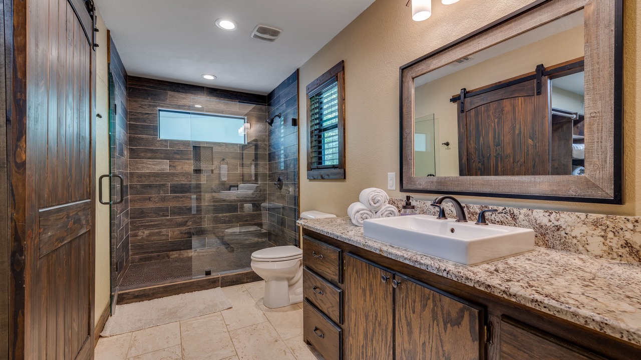 Photo of Bathroom in Pickens