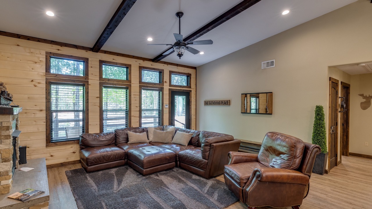 Photo of Livingroom in Pickens