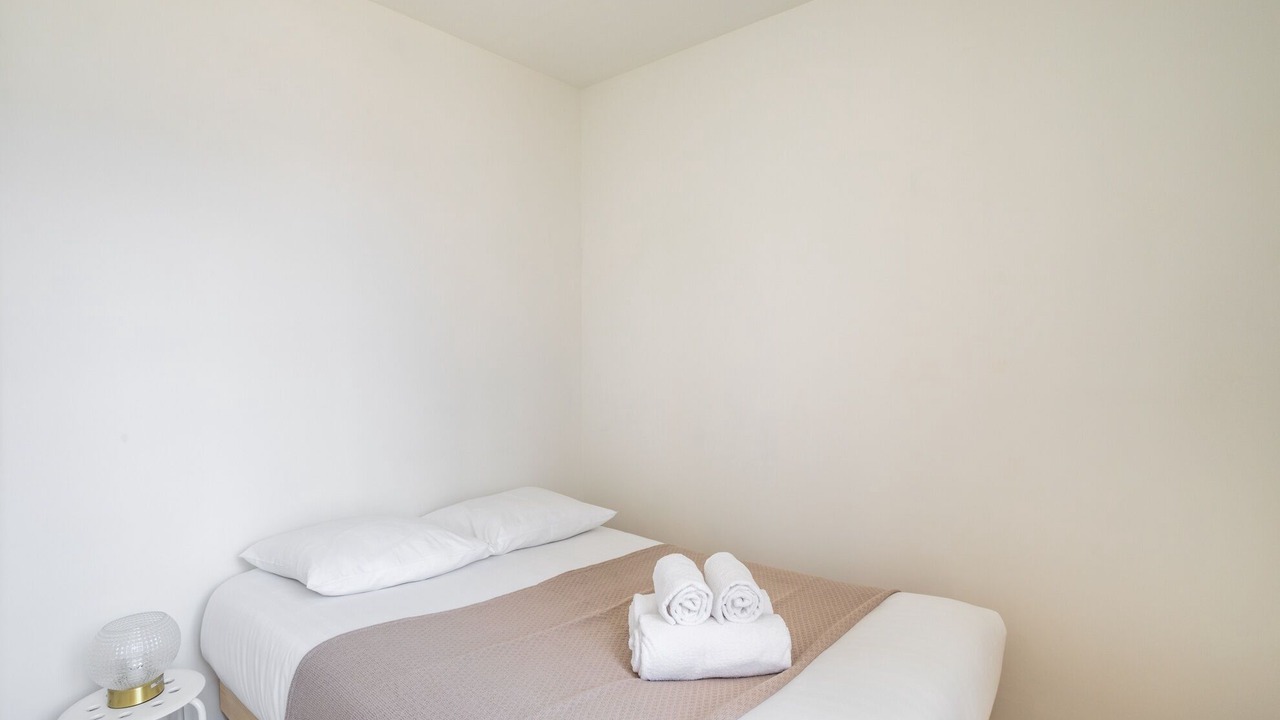 Photo of Bedroom in Centre