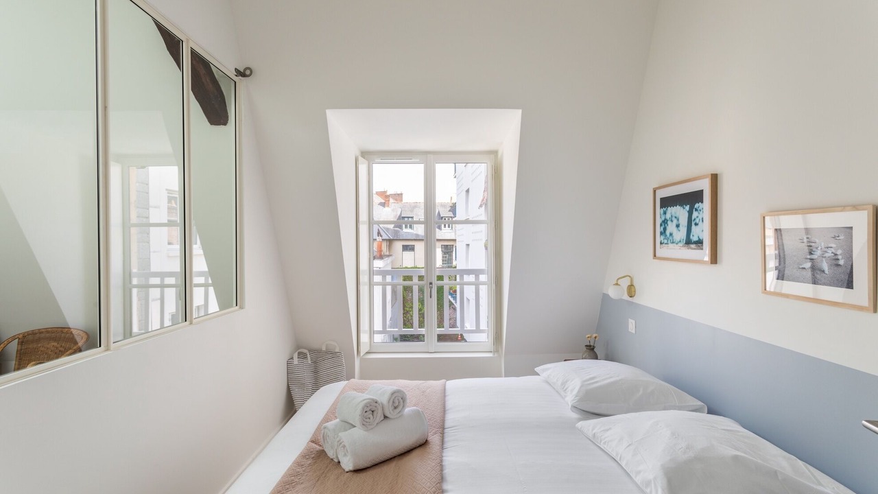 Photo of Bedroom in Centre