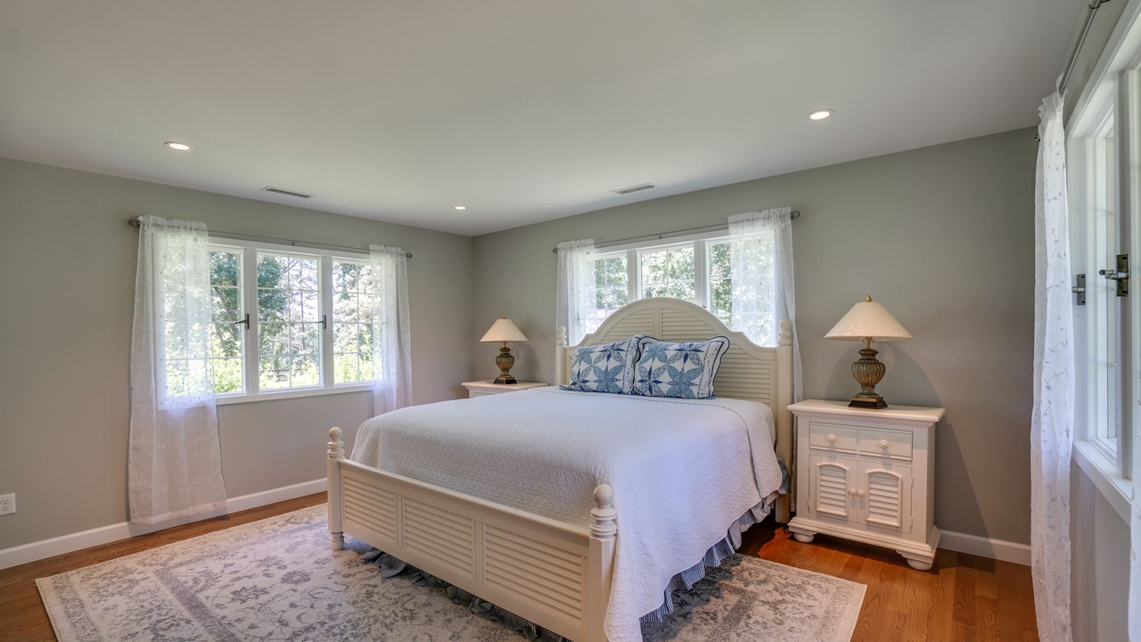 Photo of Bedroom in Scottsville