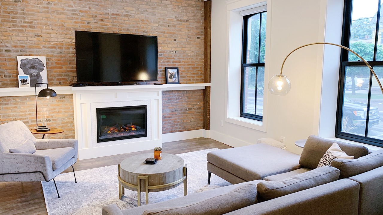 Photo of Livingroom in Queens Square