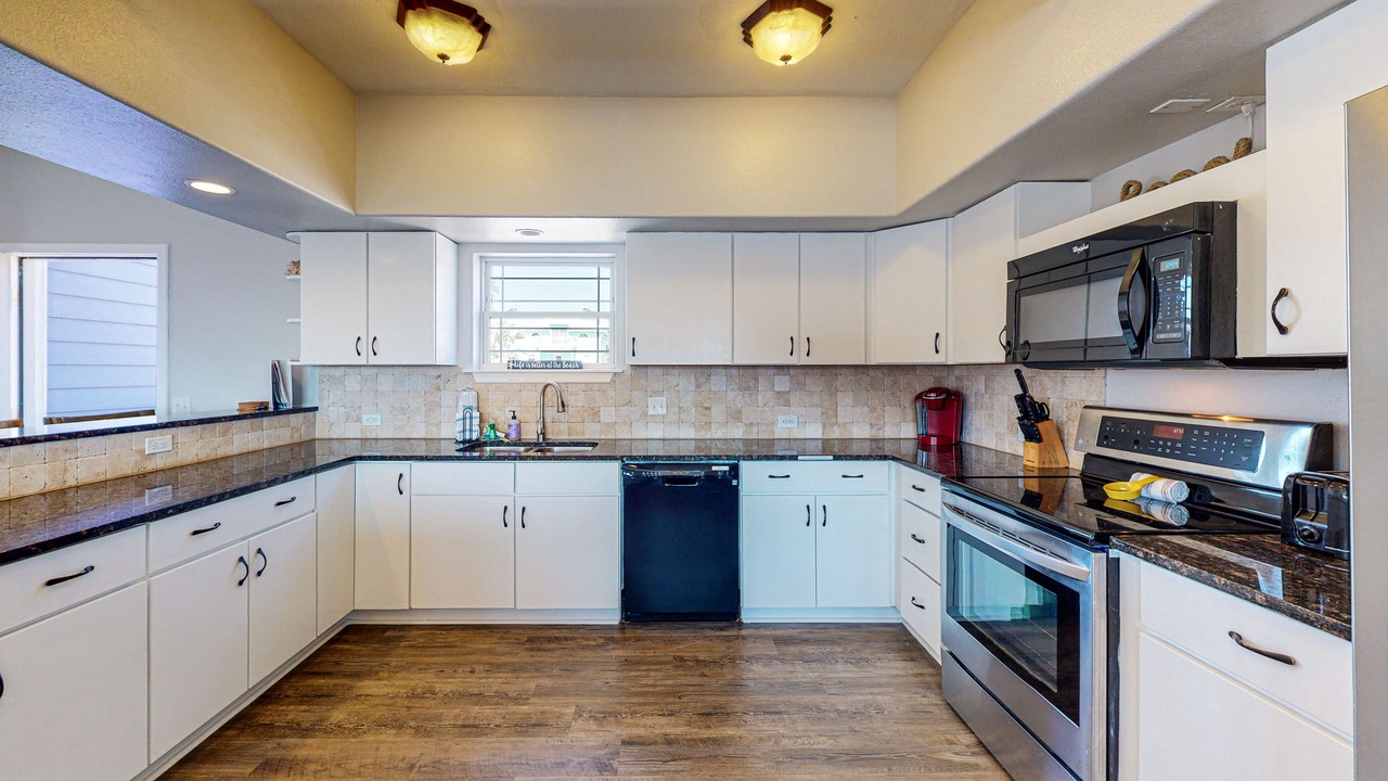Photo of Kitchen in Sand Point