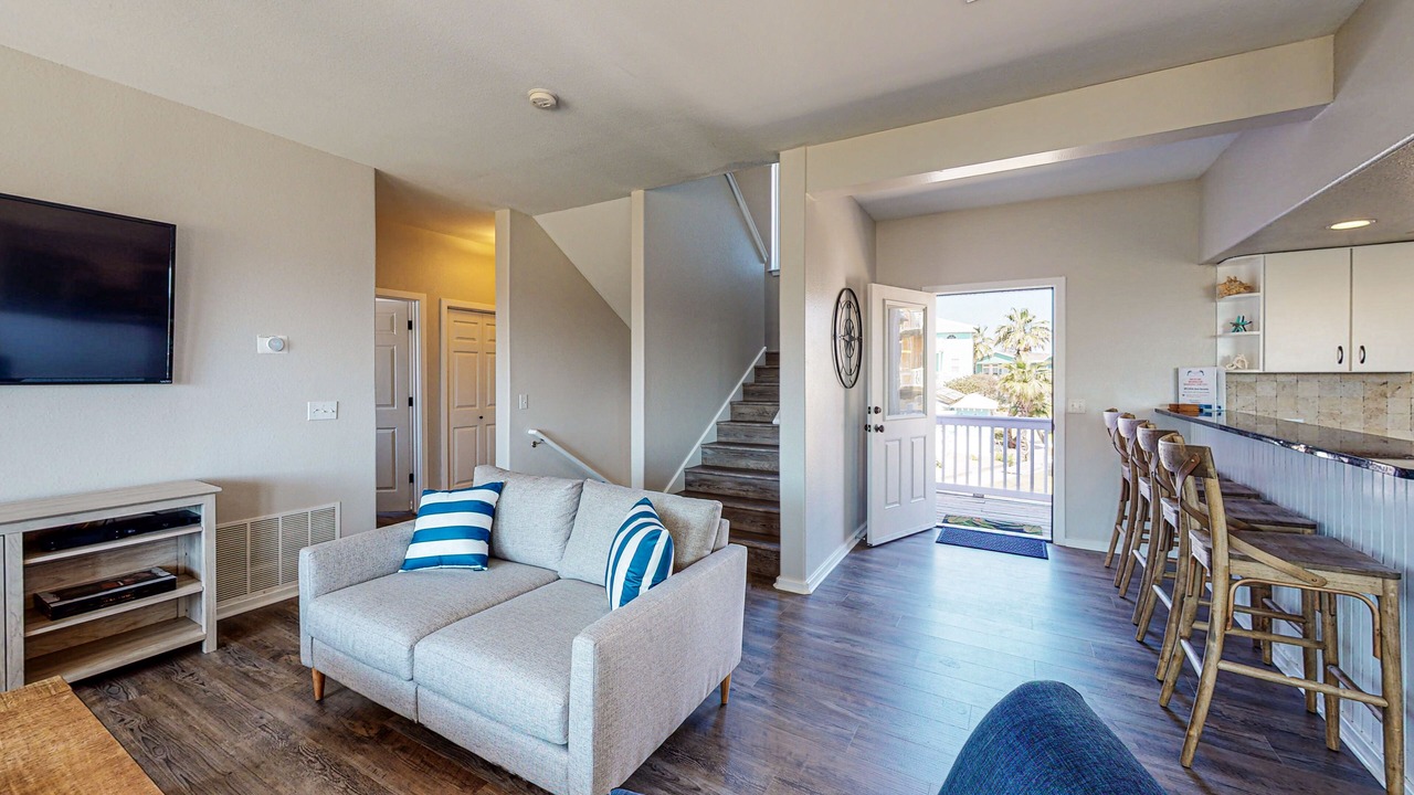 Photo of Livingroom in Sand Point